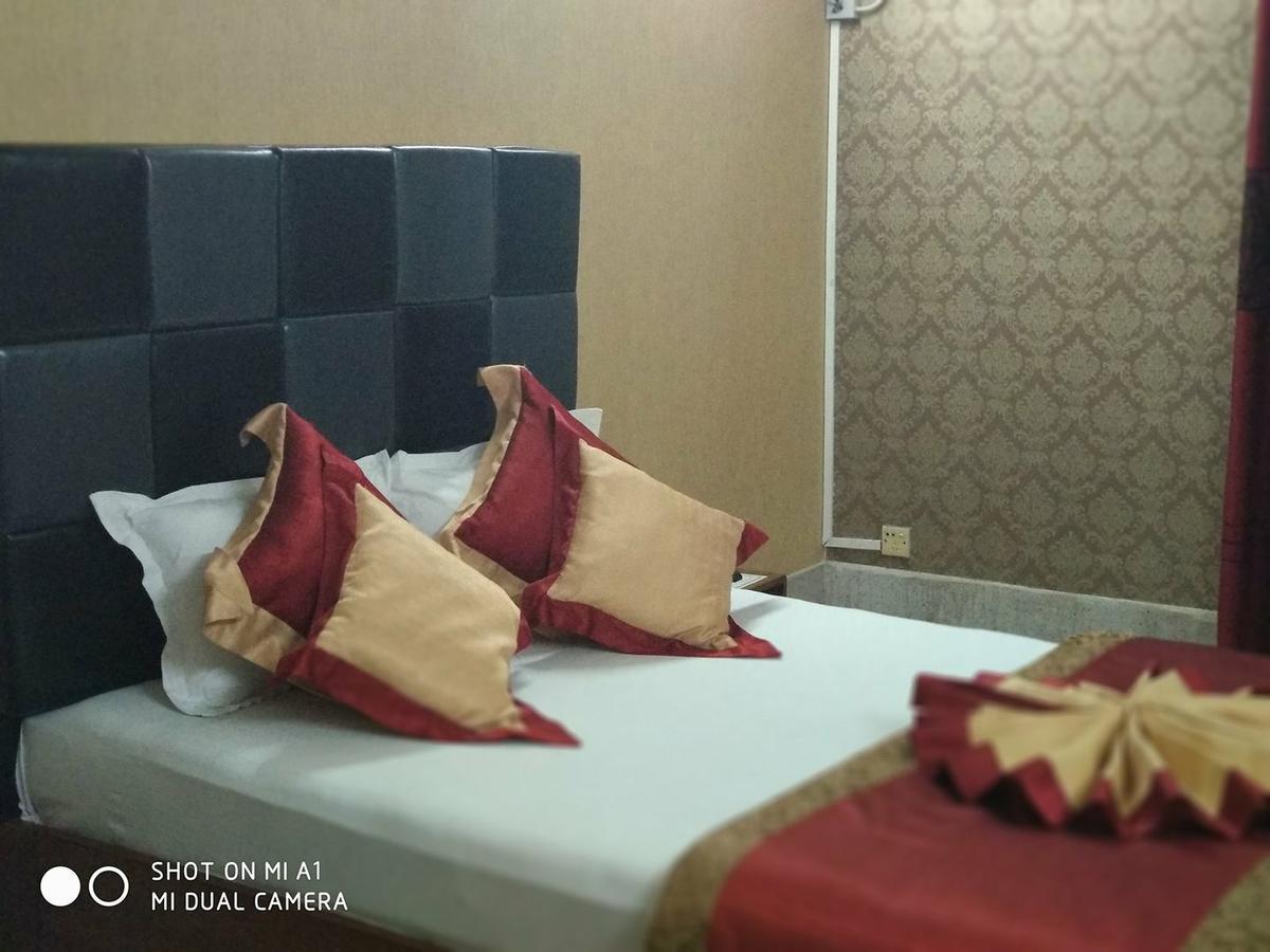 Tiger Garden Int Hotel Khulna Exterior photo